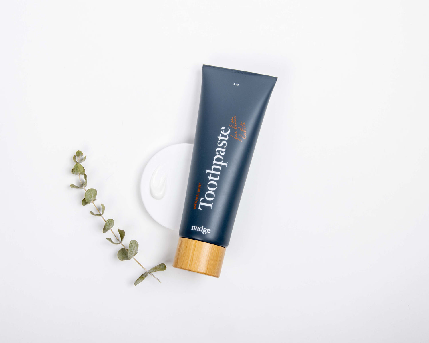 Mint and grapefruit natural toothpaste